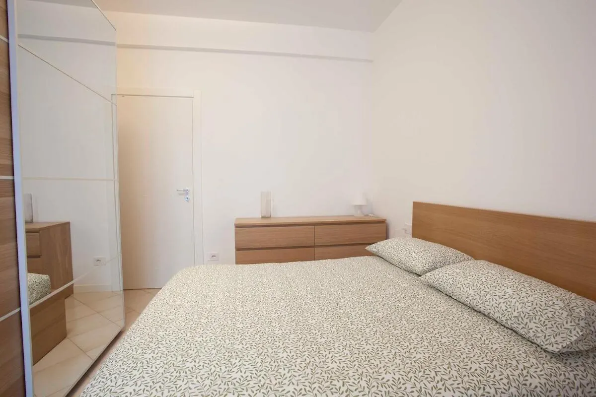 Rota 64 Guest House - Monza